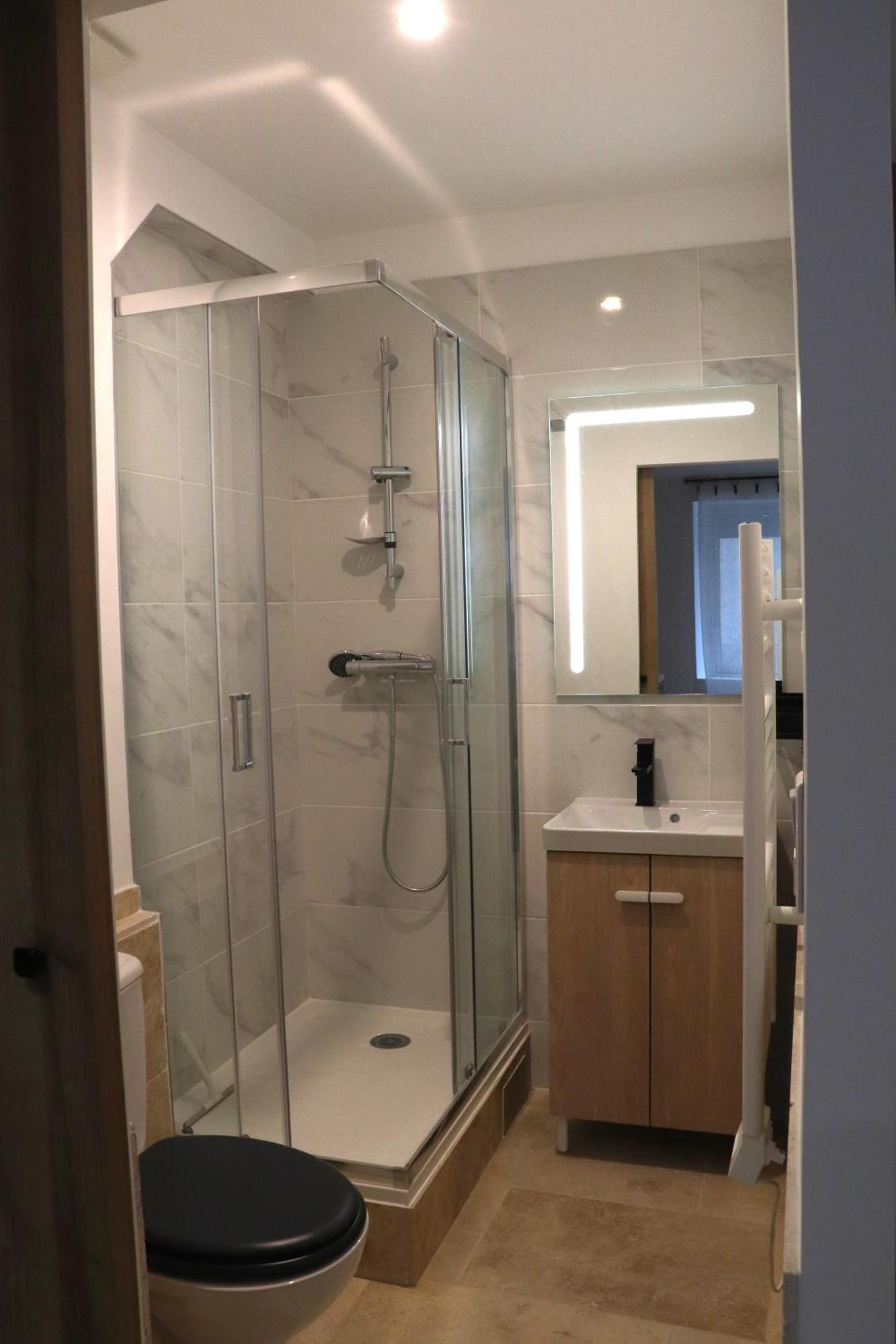 Superbes Appartements Modernes Et Neufs Bagnols-sur-Cèze Exteriér fotografie